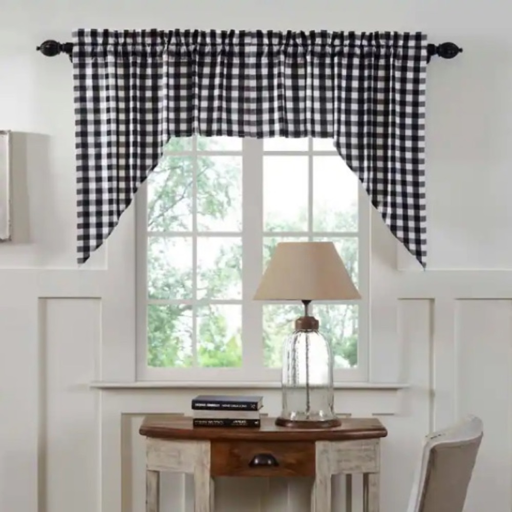 Annie Buffalo Check Swags Set of 2 - White & Black - 36” x 36” x 16” - NWT